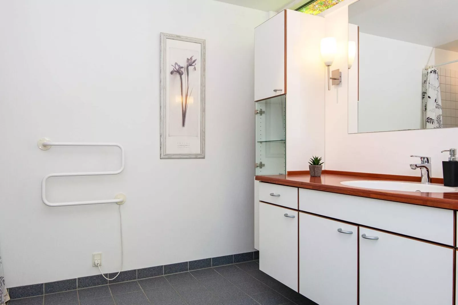 4 person holiday home in Glesborg-By Traum-Indoor