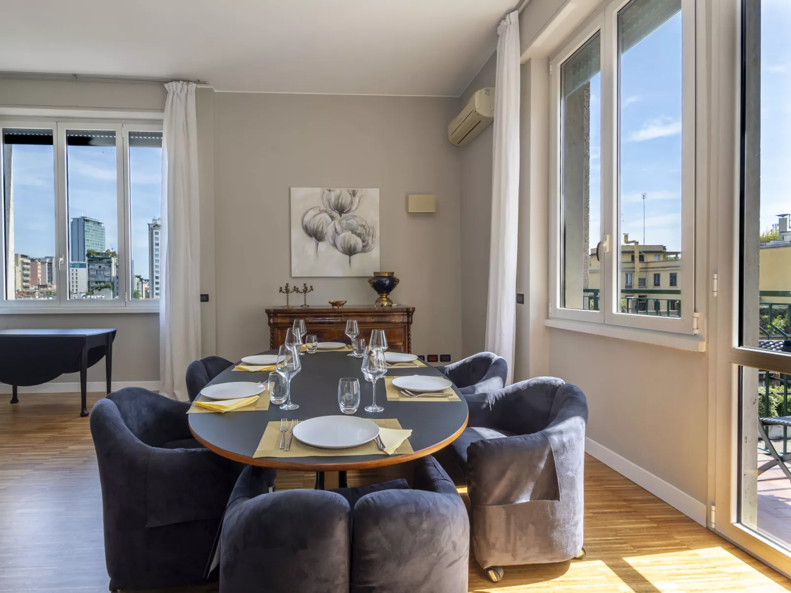 Repubblica City View-Drinnen