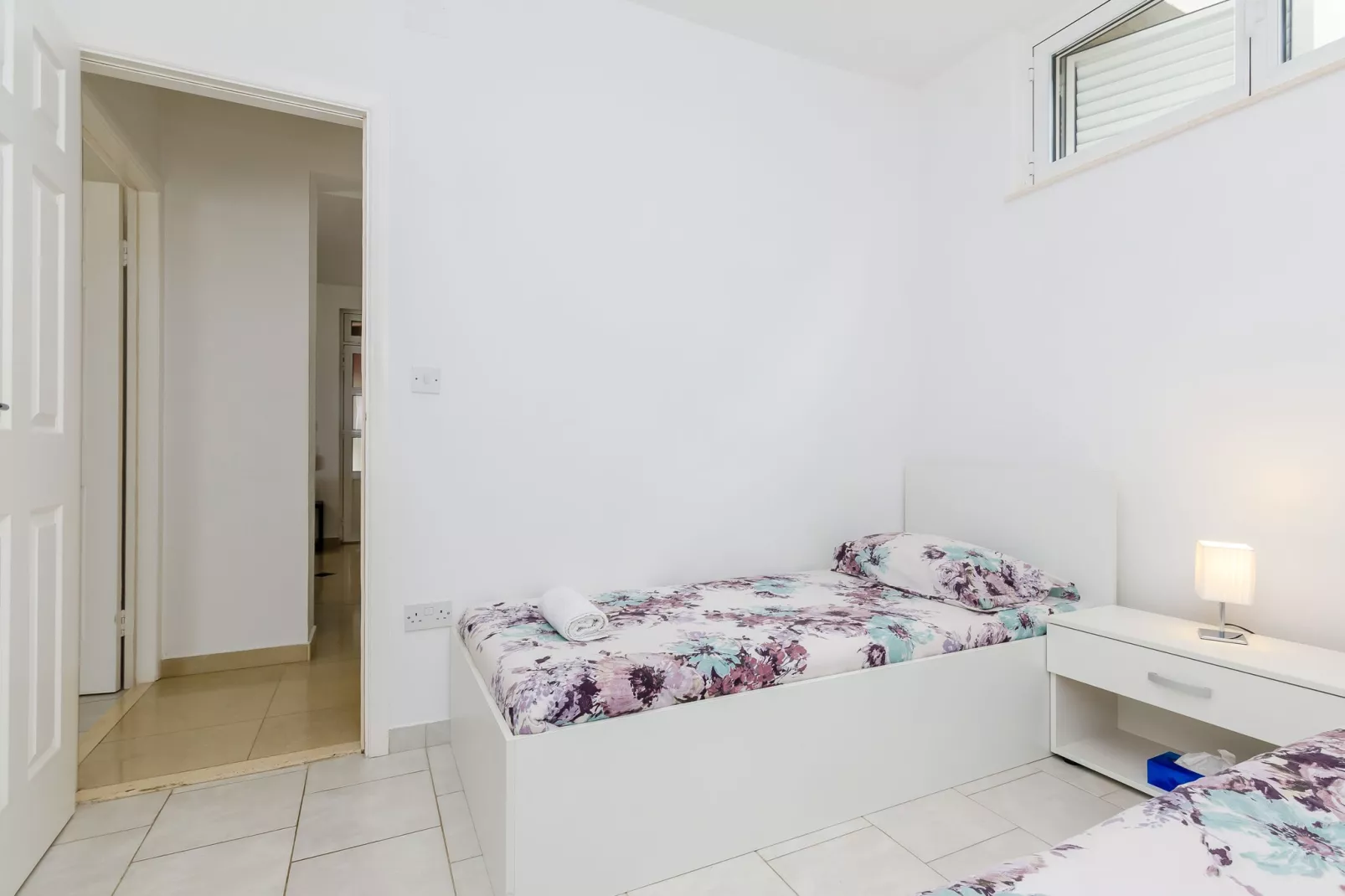 Apartment Franceska -Two-Bedroom Apartment with Terrace and Sea View-Chambre