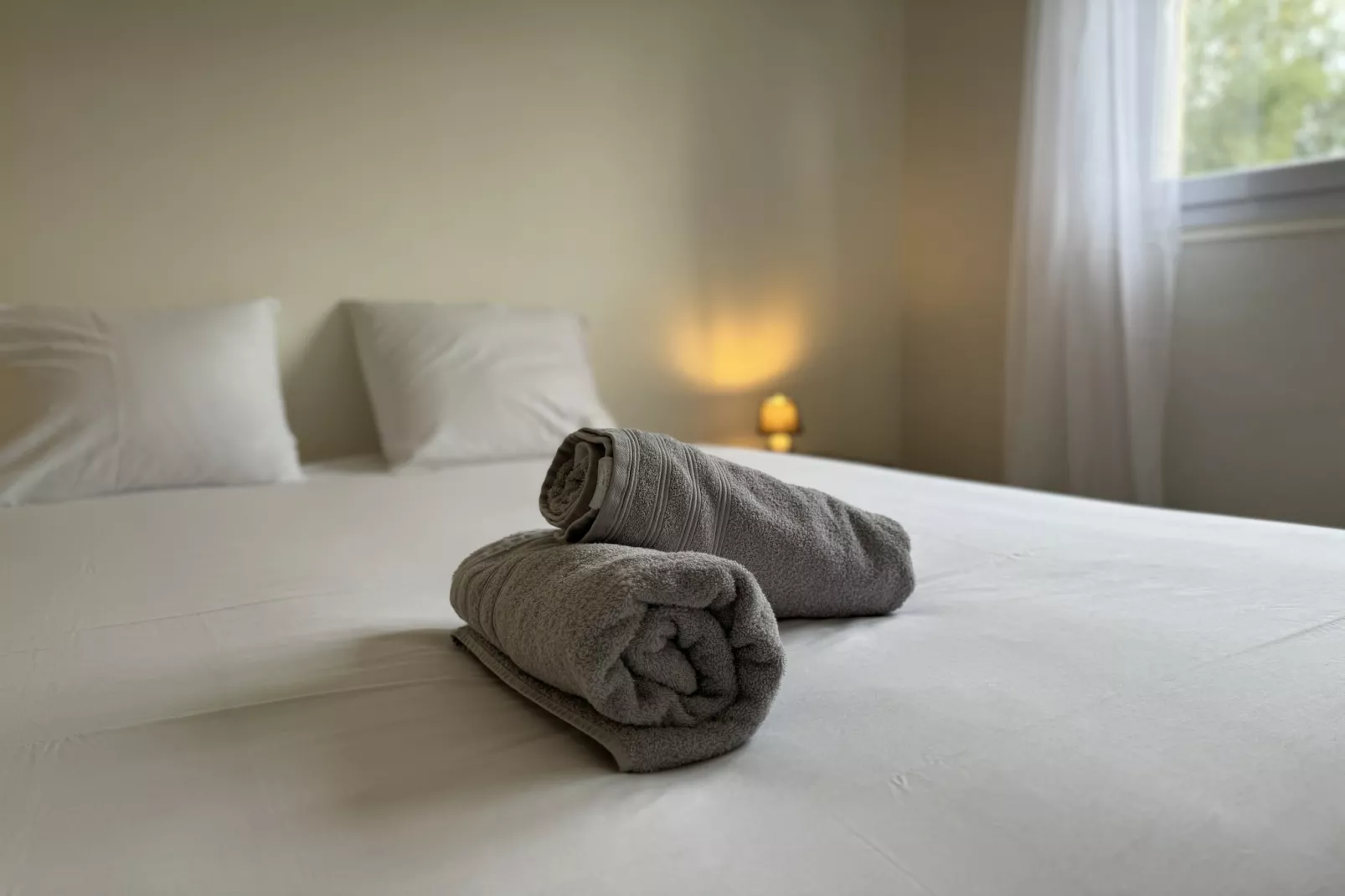 Le Bigarreaux - 6 pers - Wi-Fi - Rêve au Mans-Bedroom