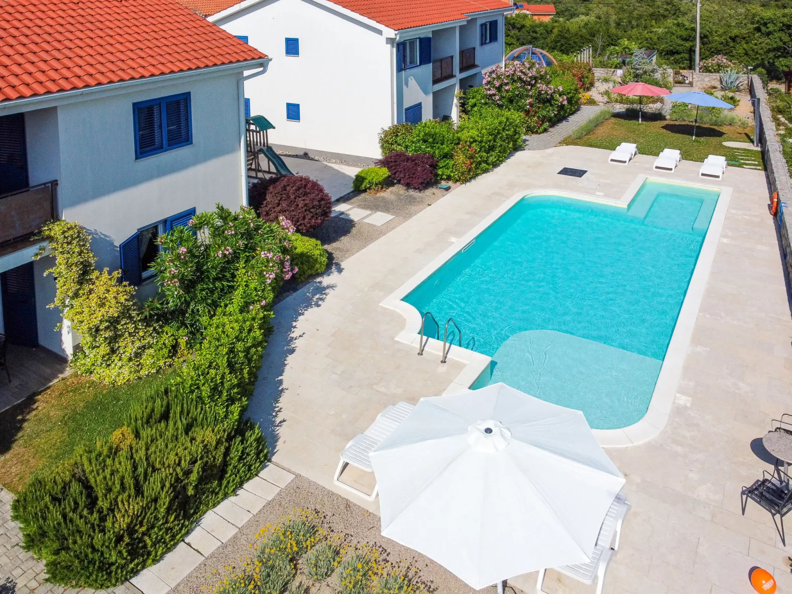 Wabi Sabi Resort 2-Dehors