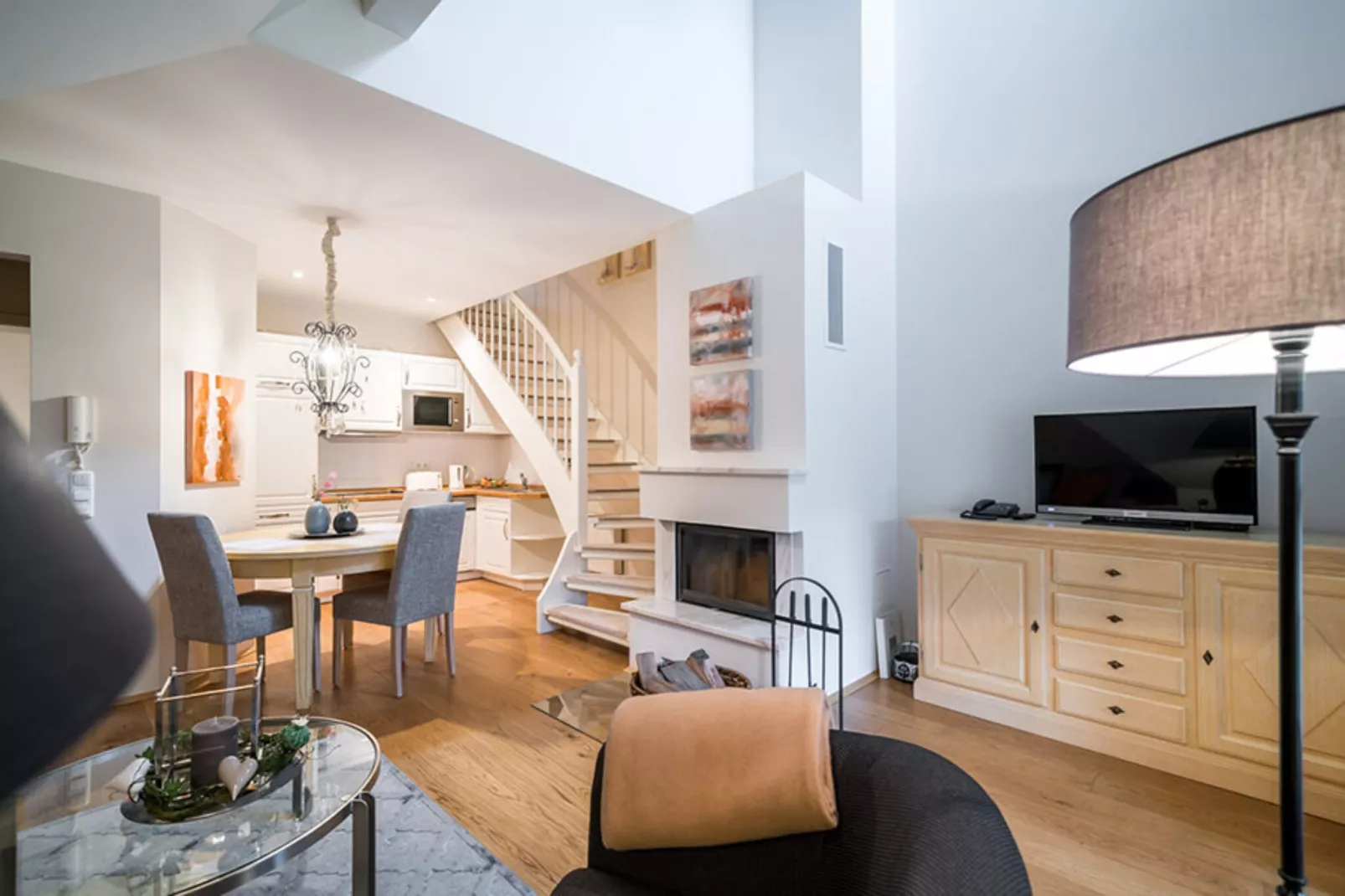 Haus Sonne - Maisonette Fewo - Strandhotel Fischland-Salon