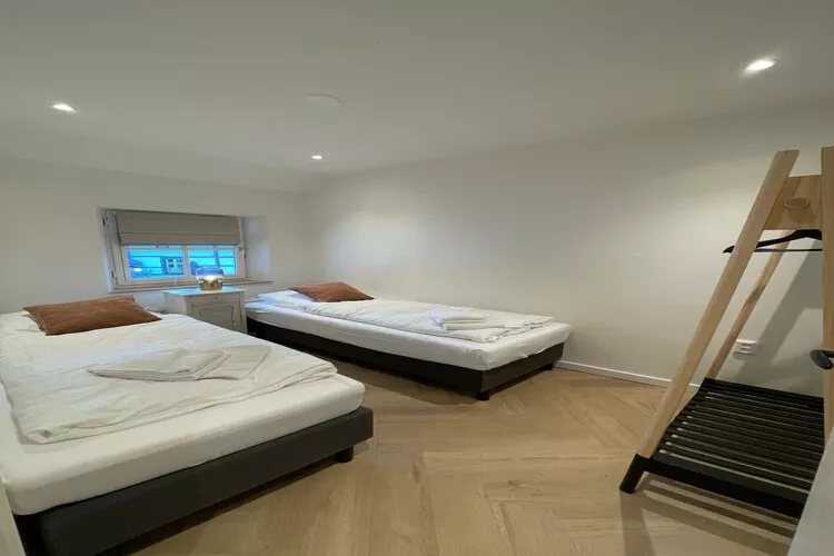 Valleyview Cottages - NR04-Schlafzimmer