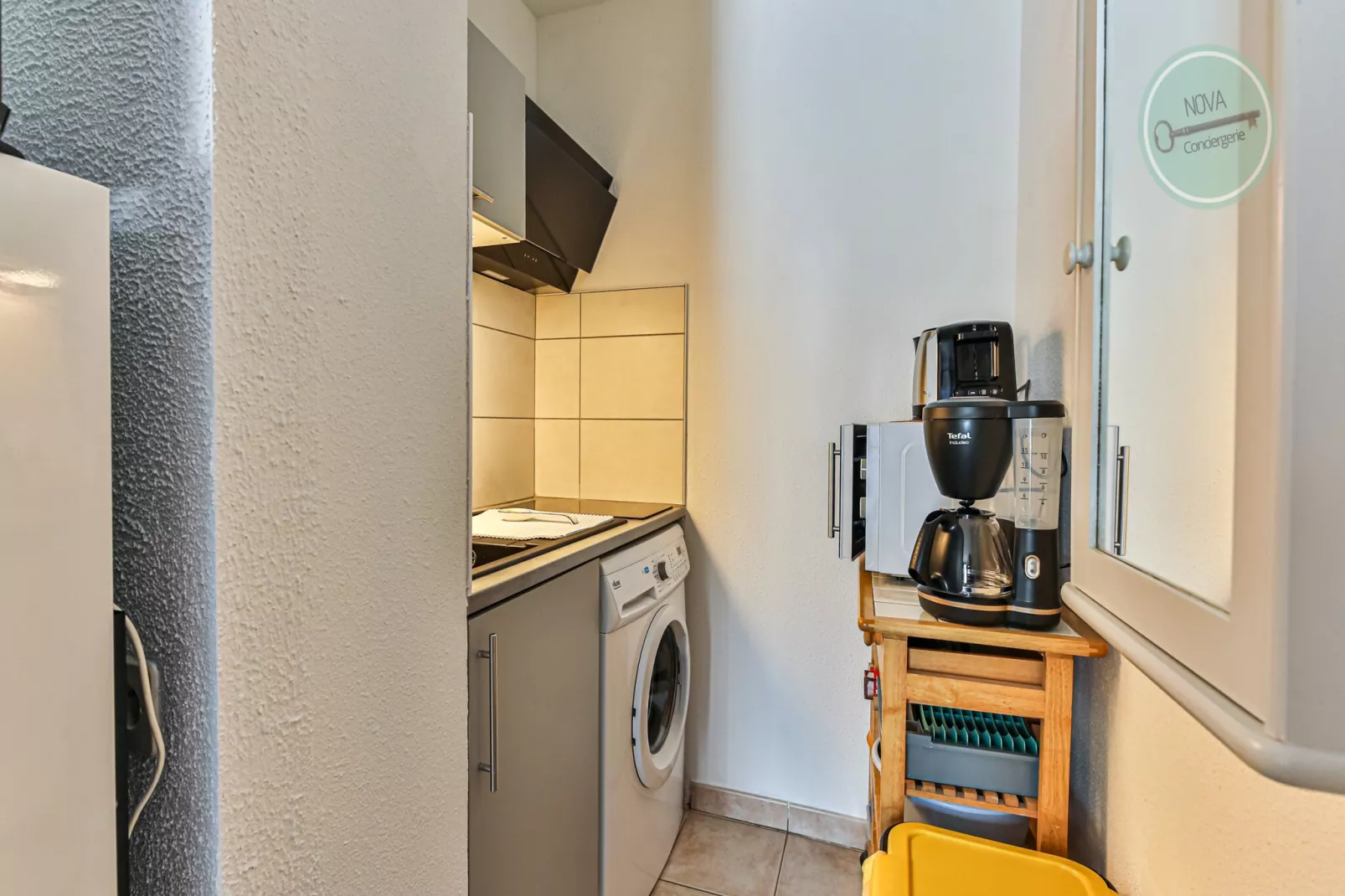 Ambition Marine-Kitchen