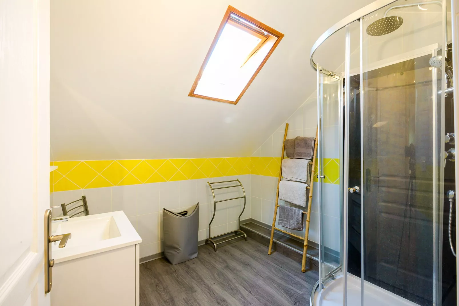 Kaz Combava - Appartement 3* à l'Etang-Salé-Salle de bain