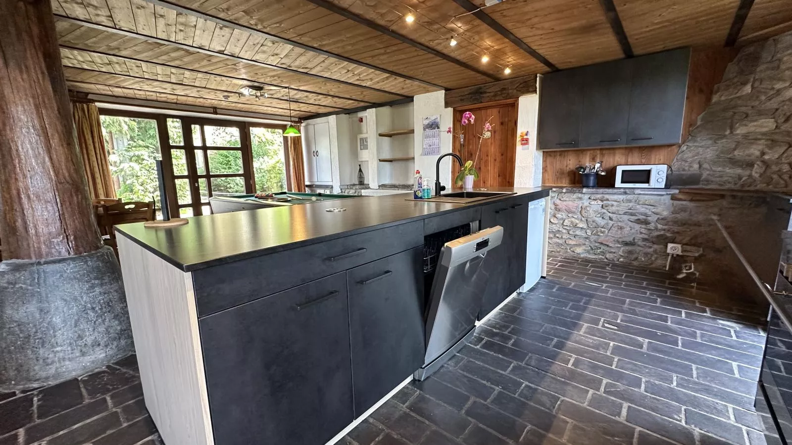 Langlire-Kitchen