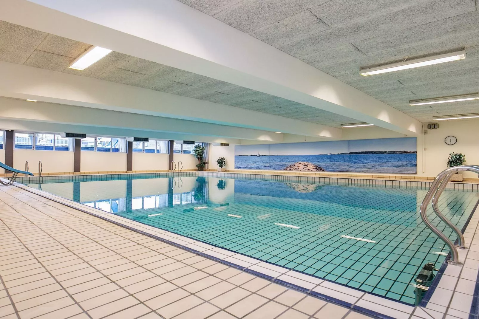 2½ room w/seaview, 2nd floor - Schwimmbad