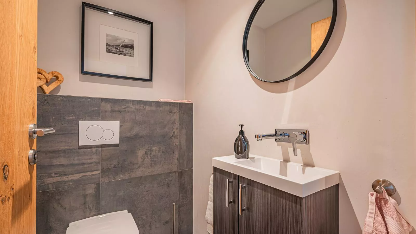 AlpenHerz-Bathroom