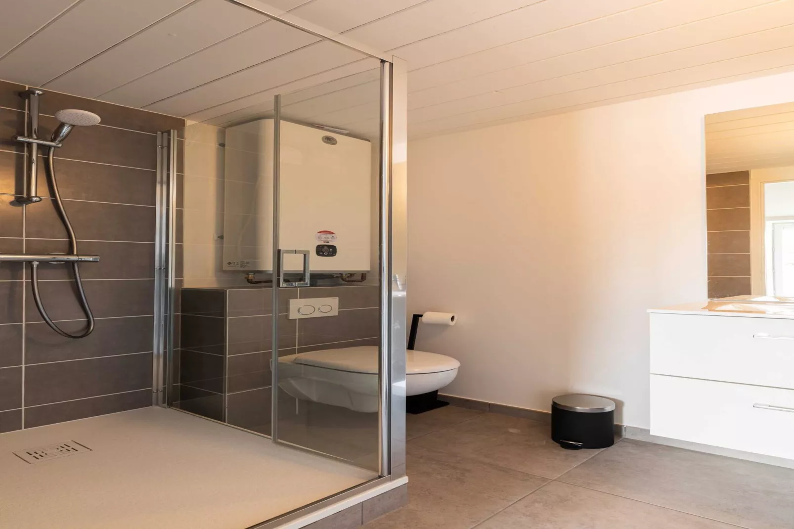 CC-3-VIVANT-Salle de bain