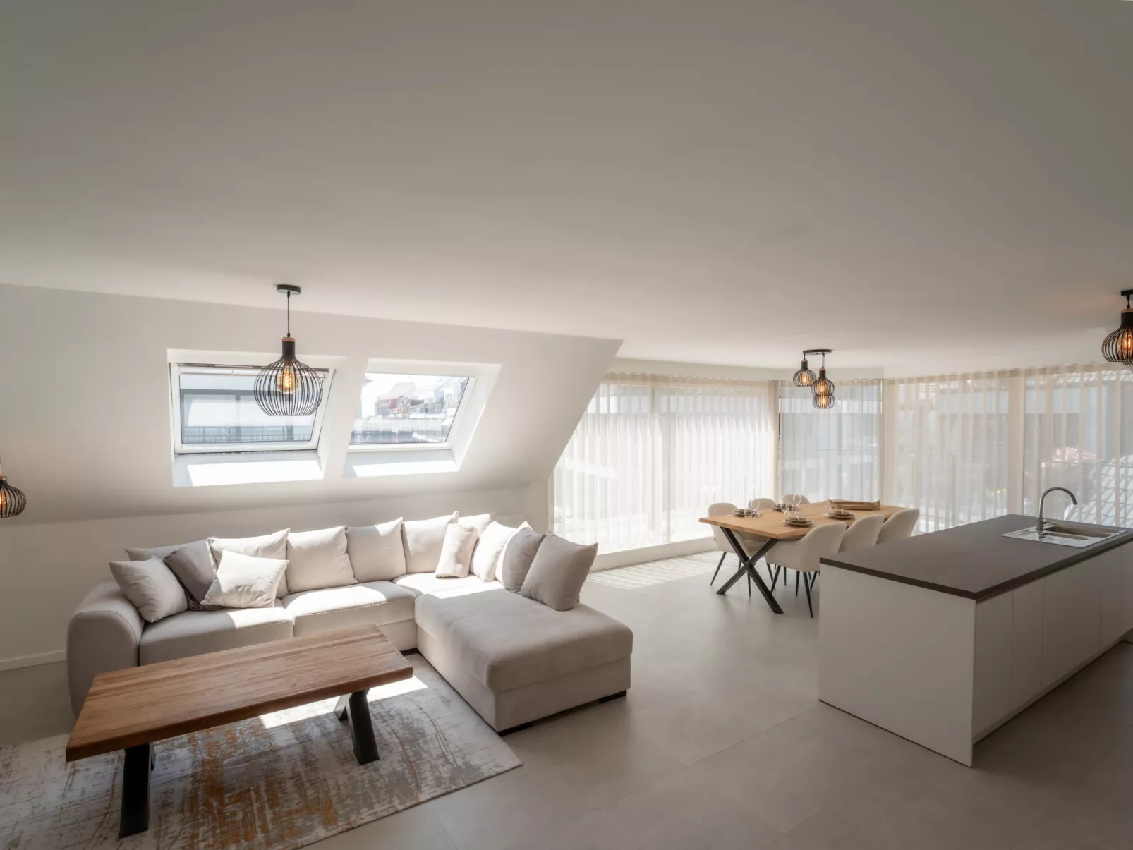 Seabird I with terrace-Dedans