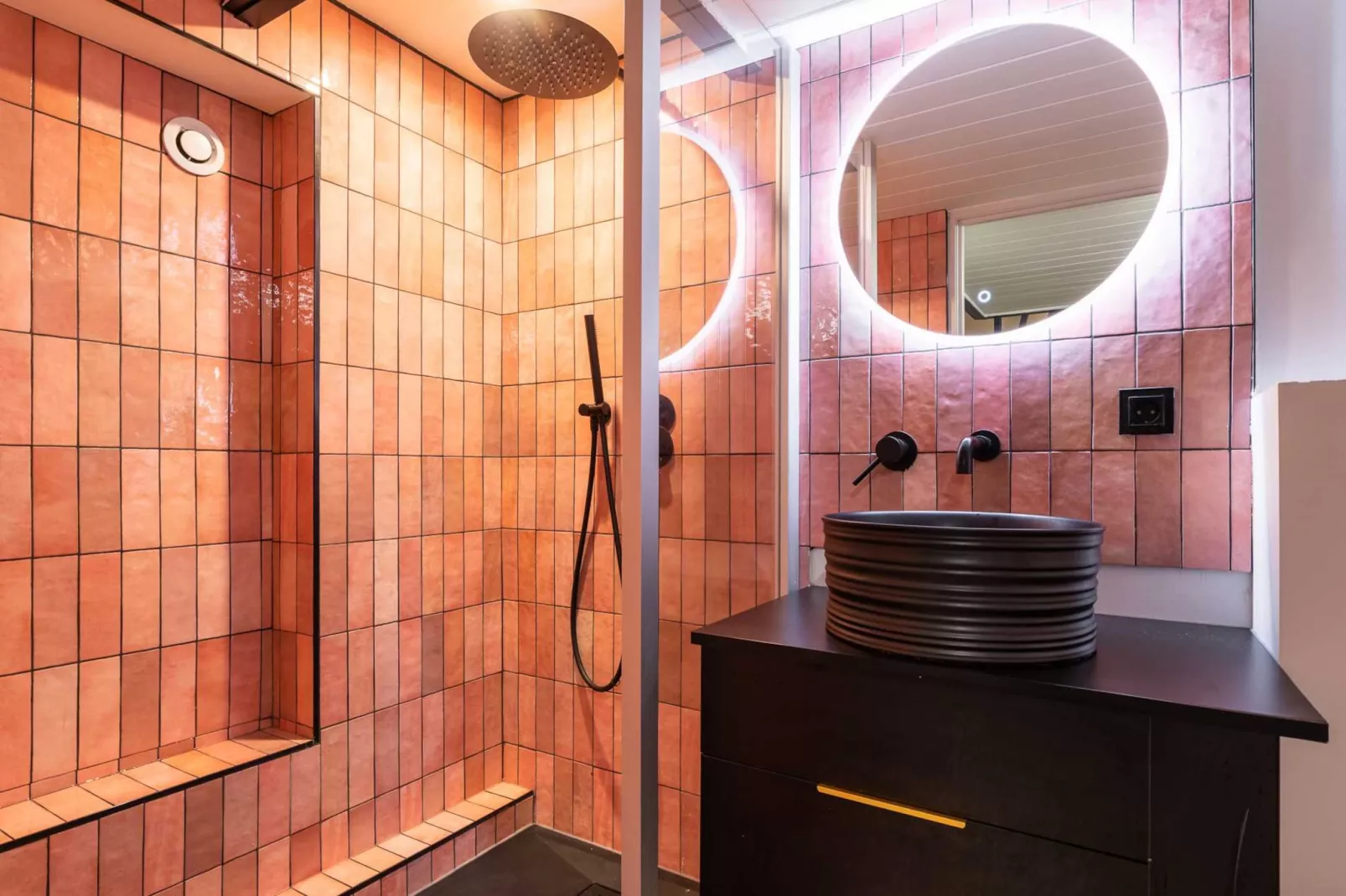 EQ-14-JARENTE-3D-Salle de bain