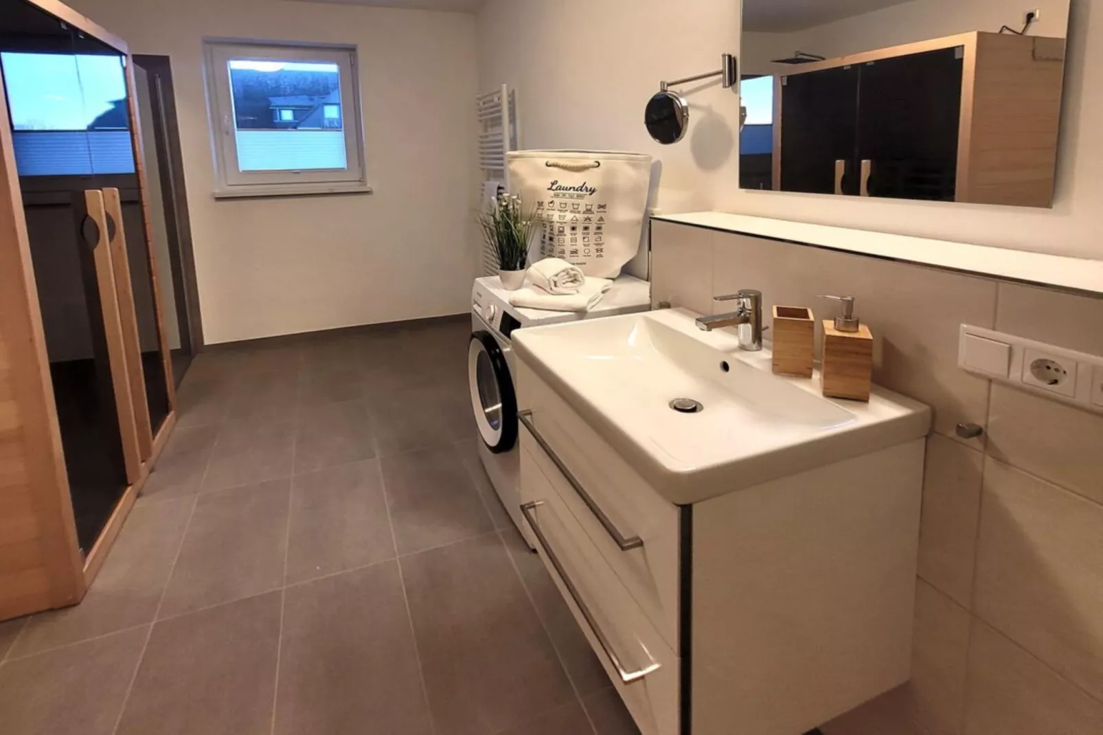 2 SZ Deluxe 6 P - Winterberg Appartement 21126-Salle de bain
