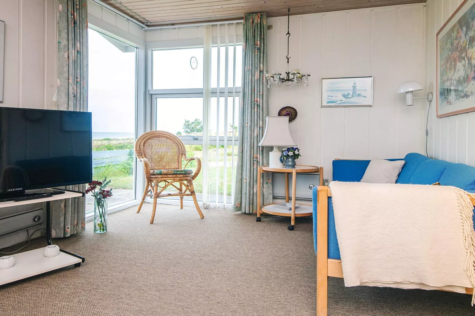 4 person holiday home in Glesborg-Indoor