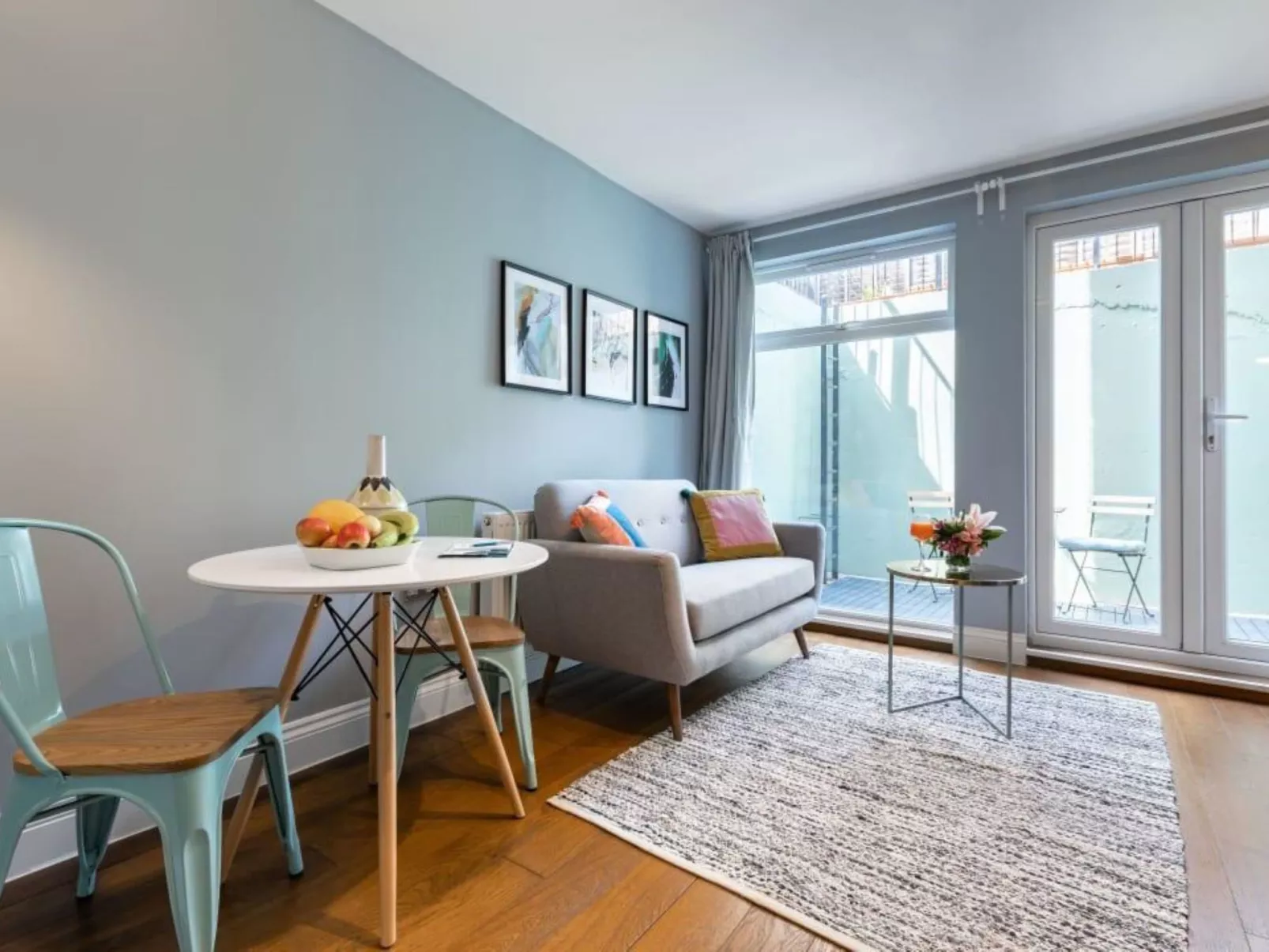 Lenna Gdns 1 Bed-Dedans
