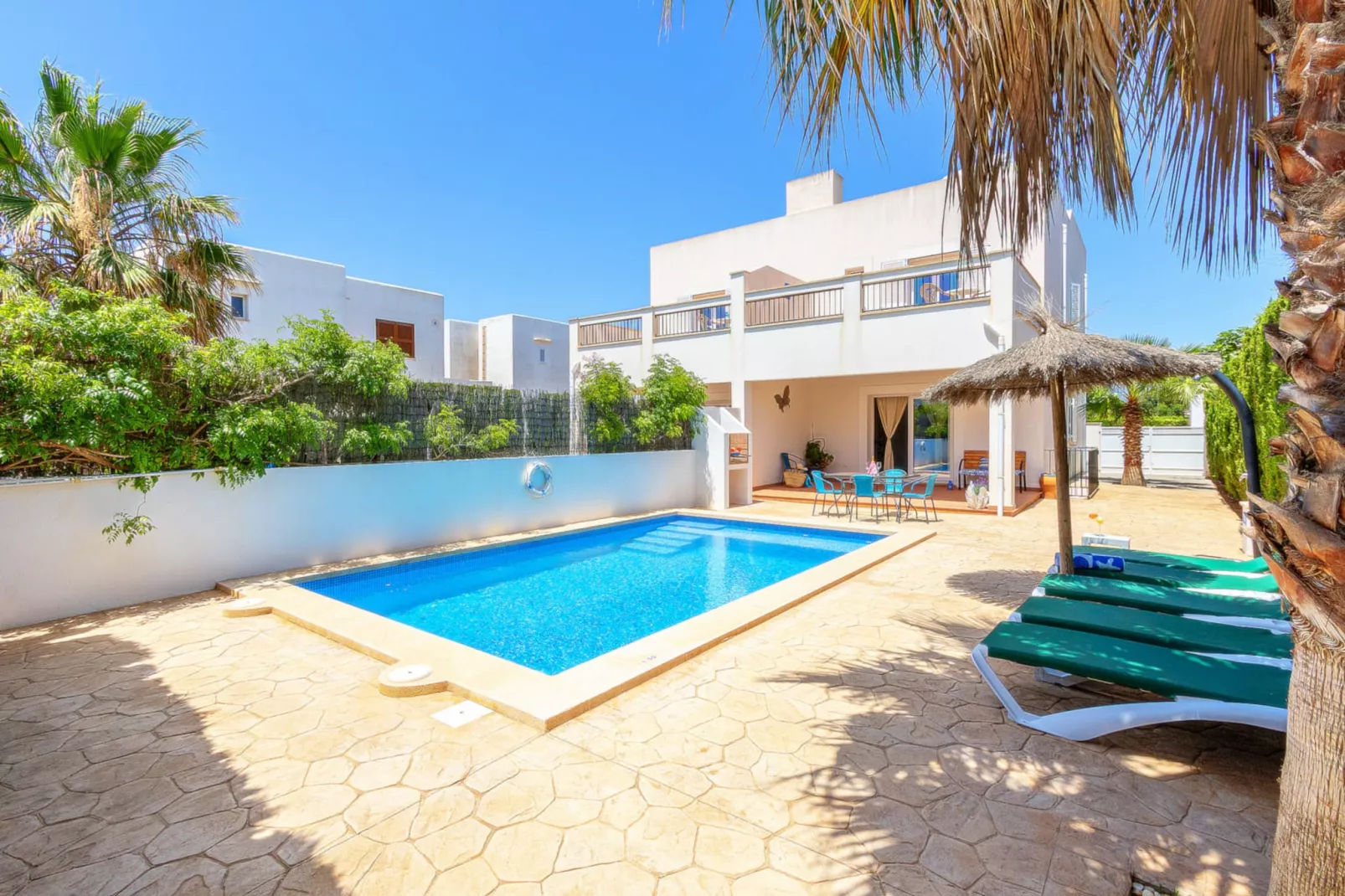 Villa Lagoa in Calf4-Piscine