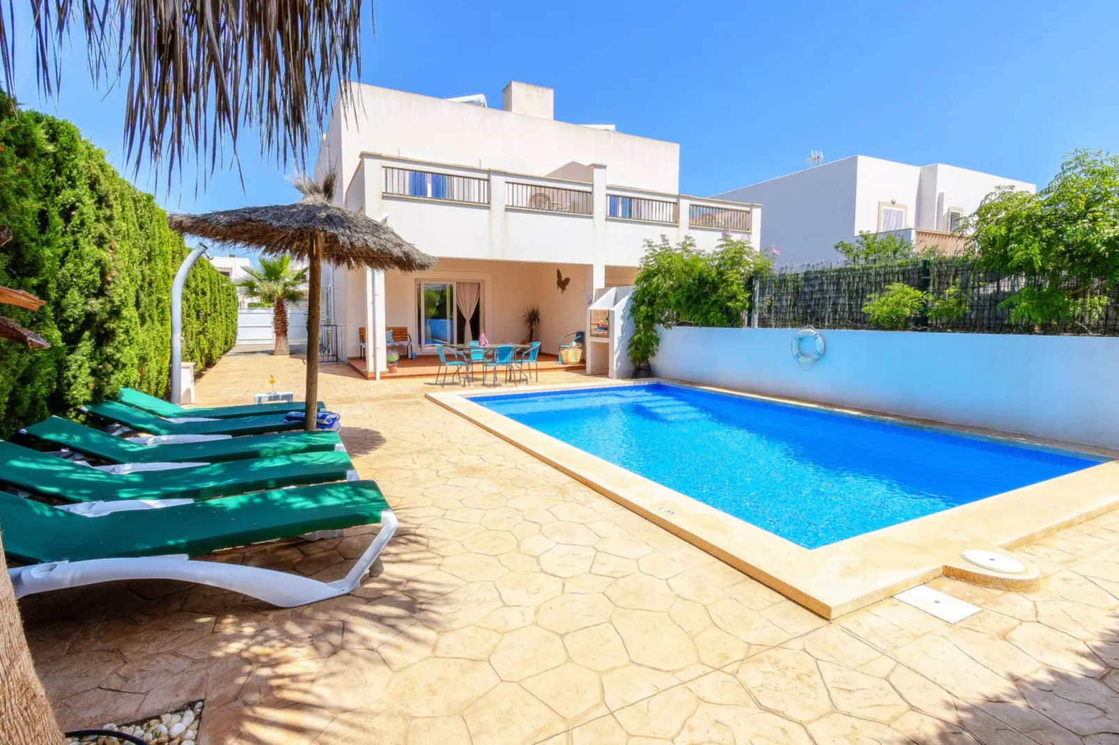 Villa Dunas in Calb7-Schwimmbad