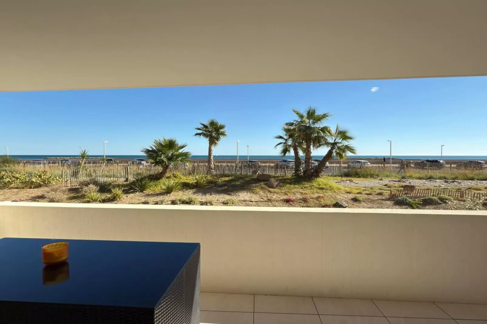 A05-Terrace balcony