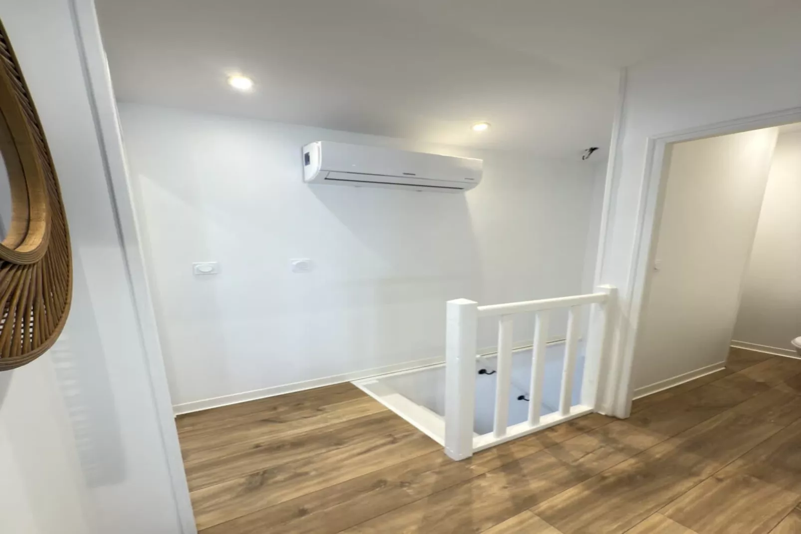 72 La Petite Maison-Palier