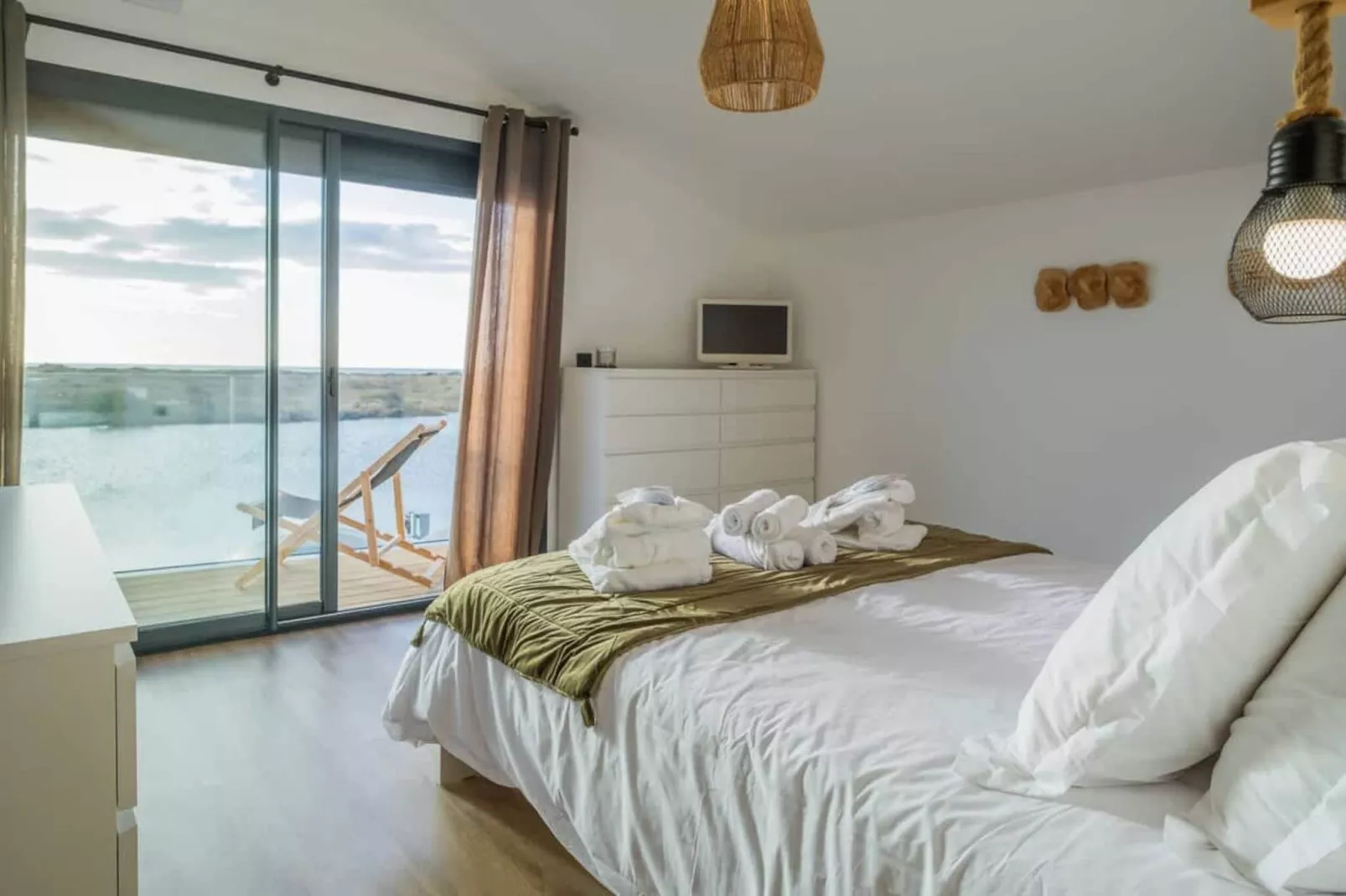 11 Naval 47-Chambre