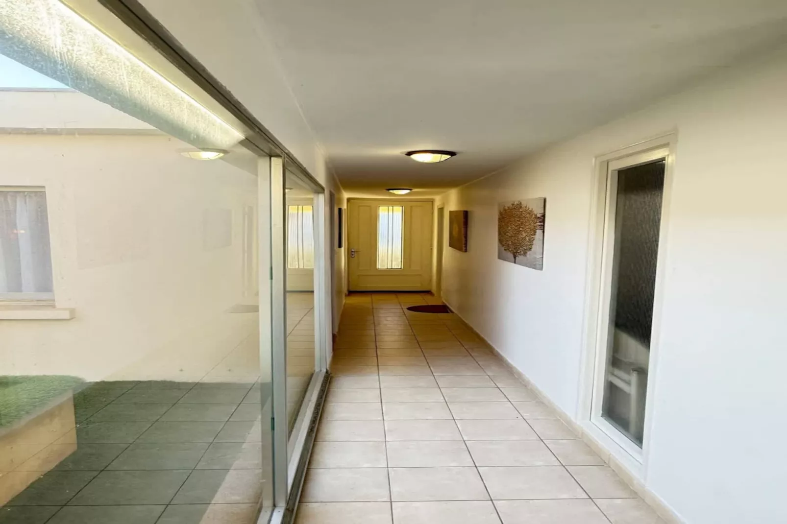 87 Villa sur la plag-Flur