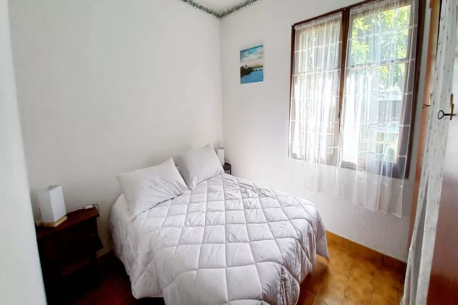 LOU 207 FAGES-Bedroom