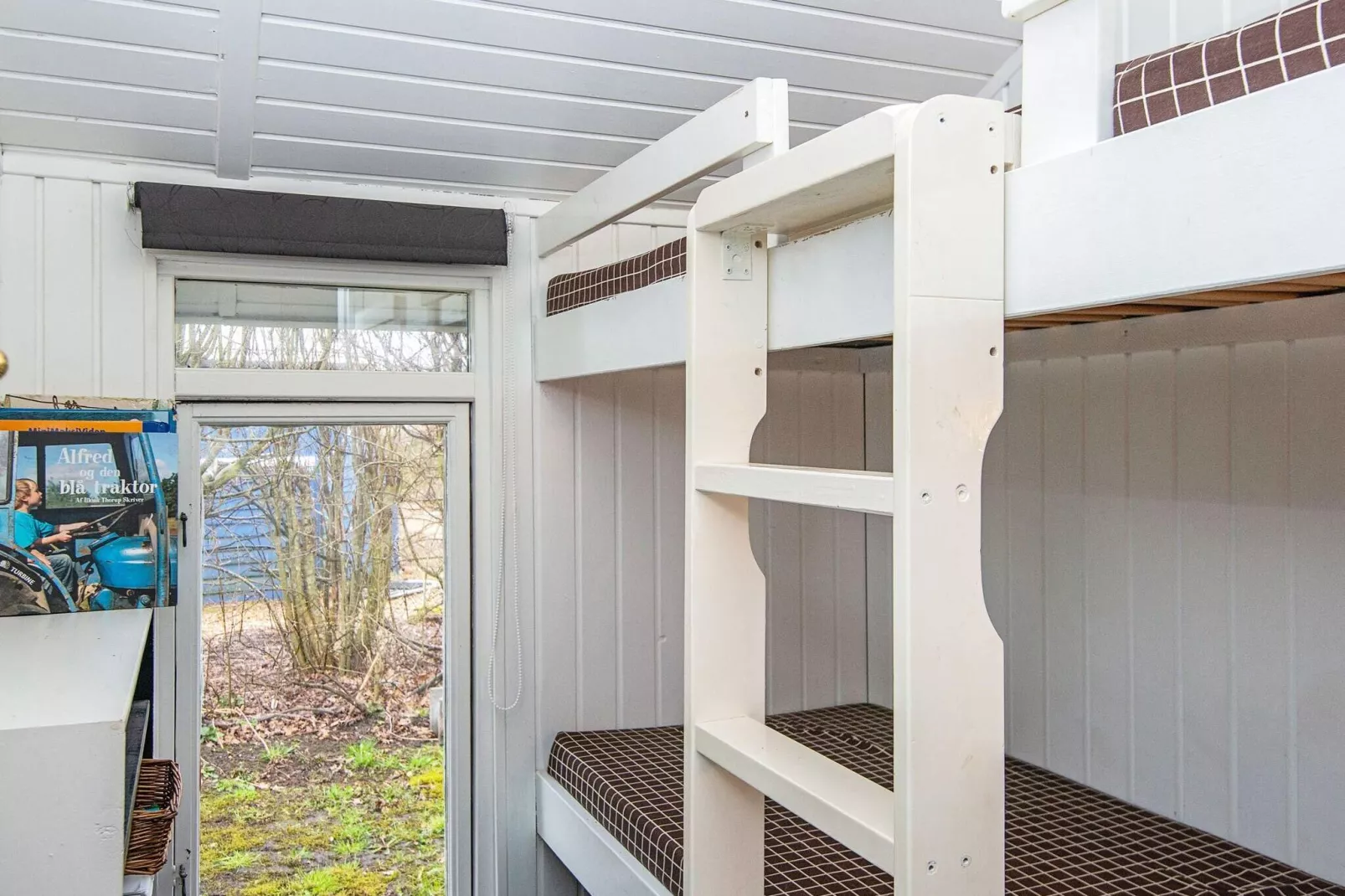 4 person holiday home in Hemmet-By Traum-Indoor