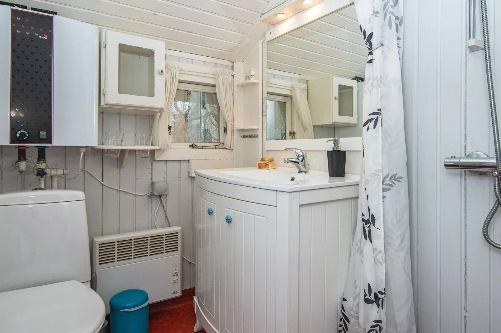 4 person holiday home in Hemmet-By Traum-Indoor