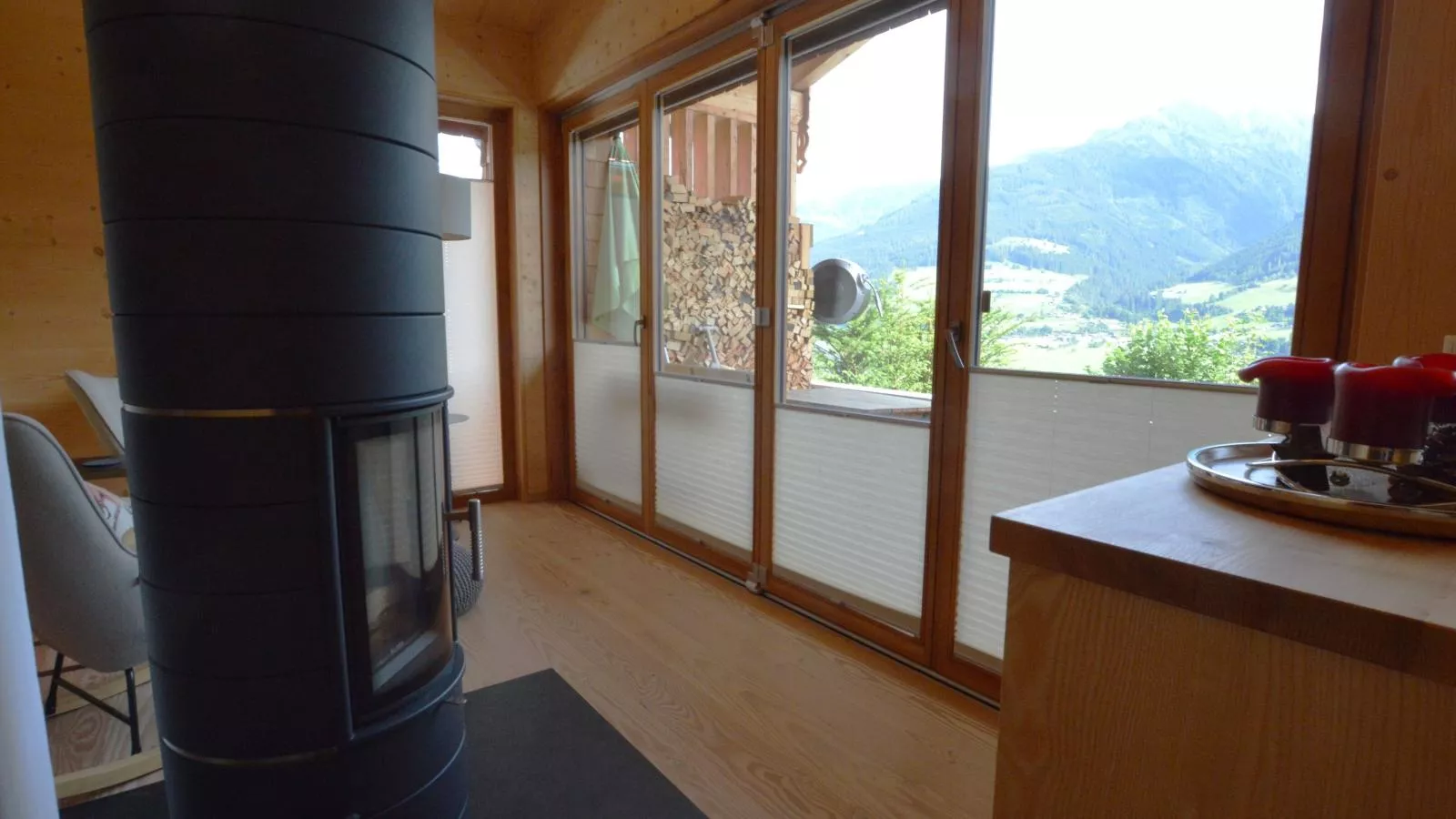 Mondholz-Salon