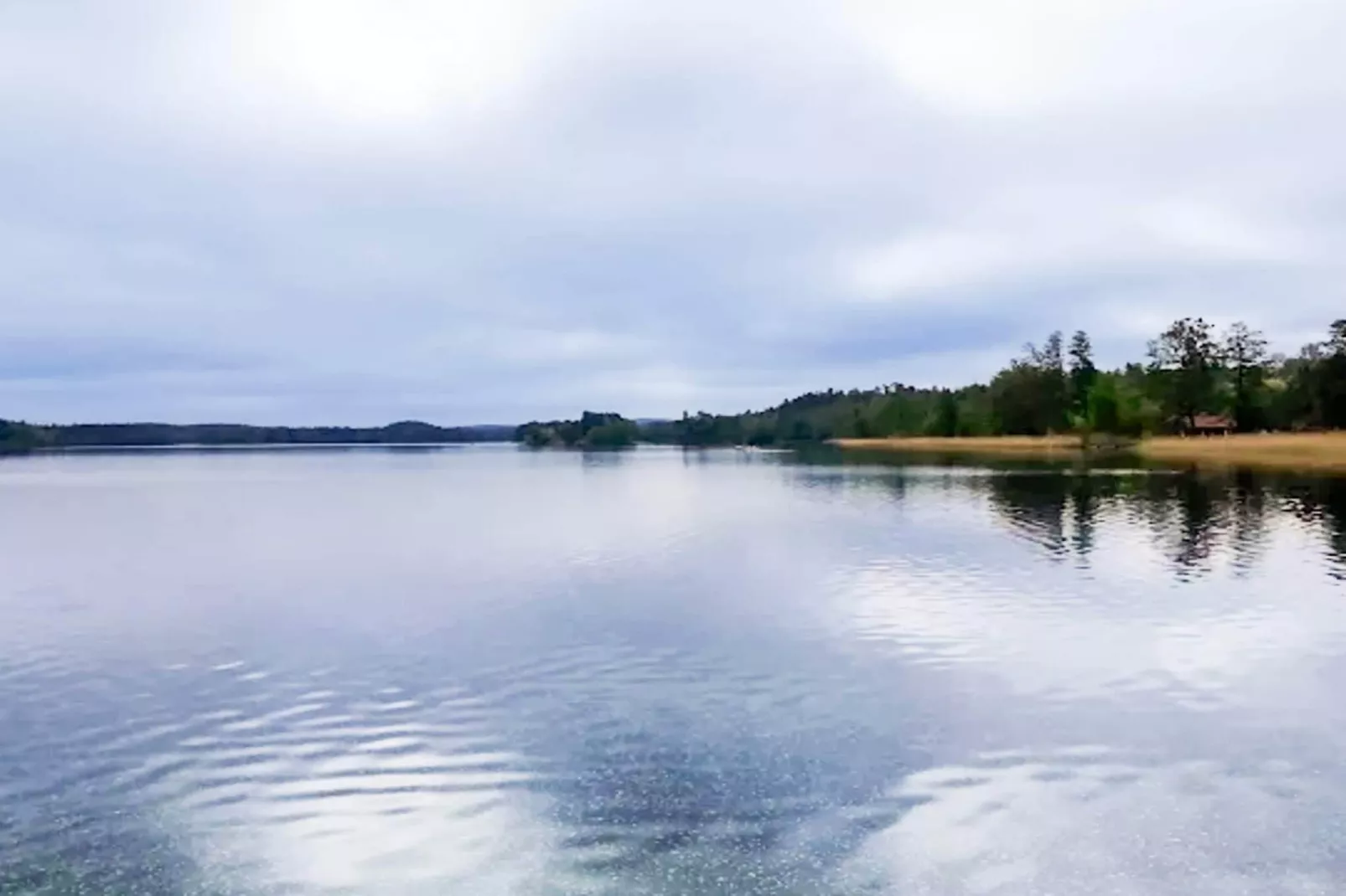 Maison de vacances pour 4 a GRÄNNA-By Traum-Vue sur l'eau
