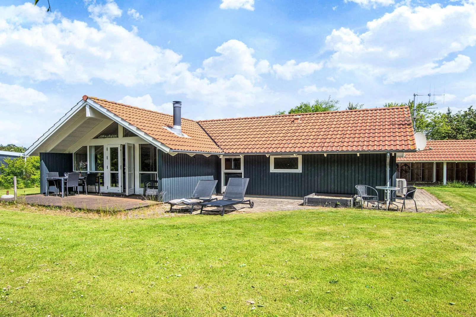 6 person holiday home in Hemmet-By Traum-View
