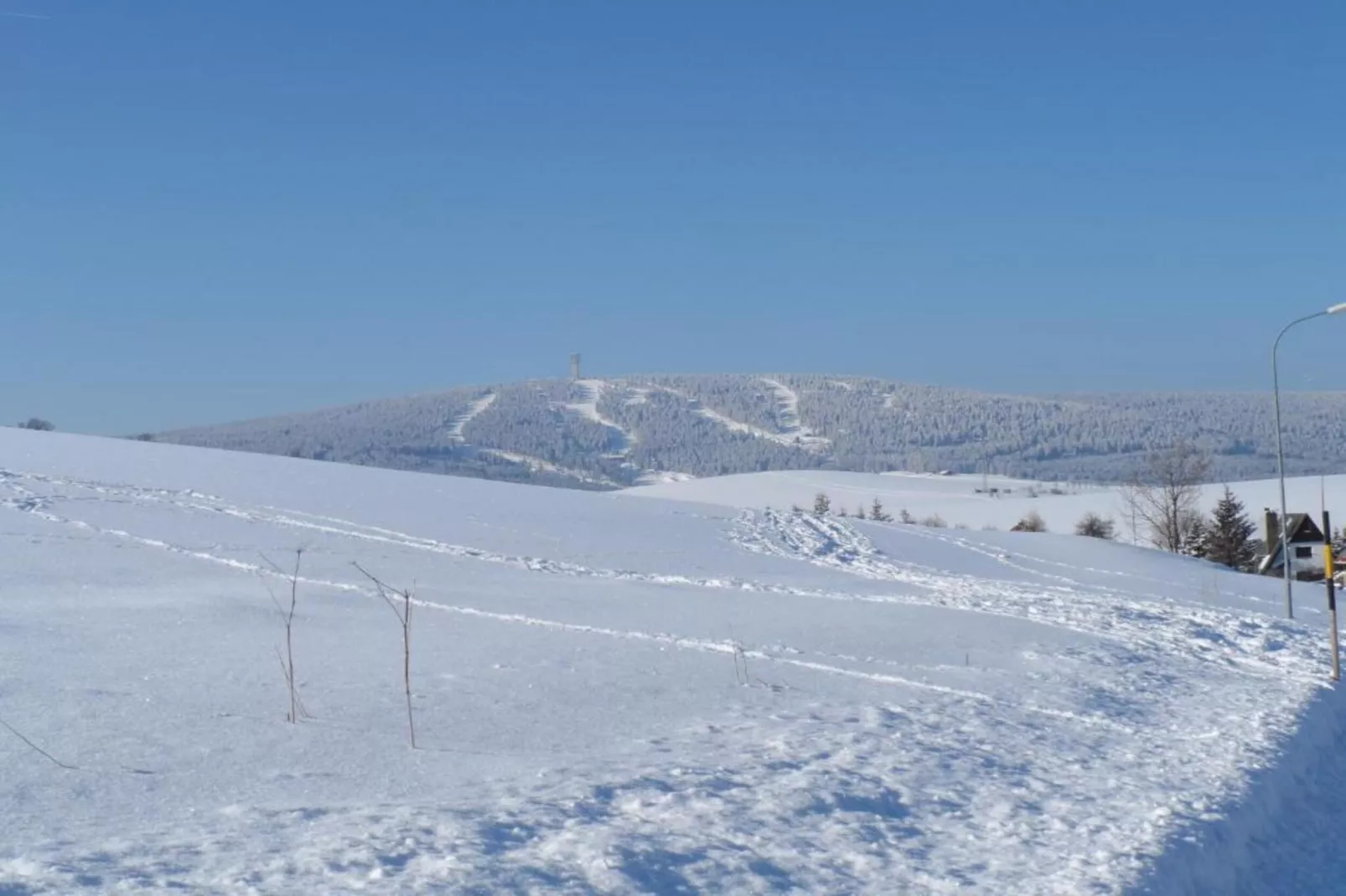 Milos-Area within 5km in winter