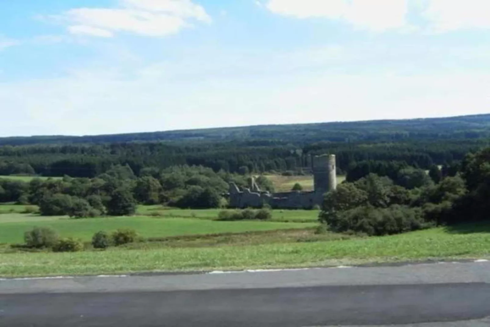 Schwalbennest-Areas within 5km in summer