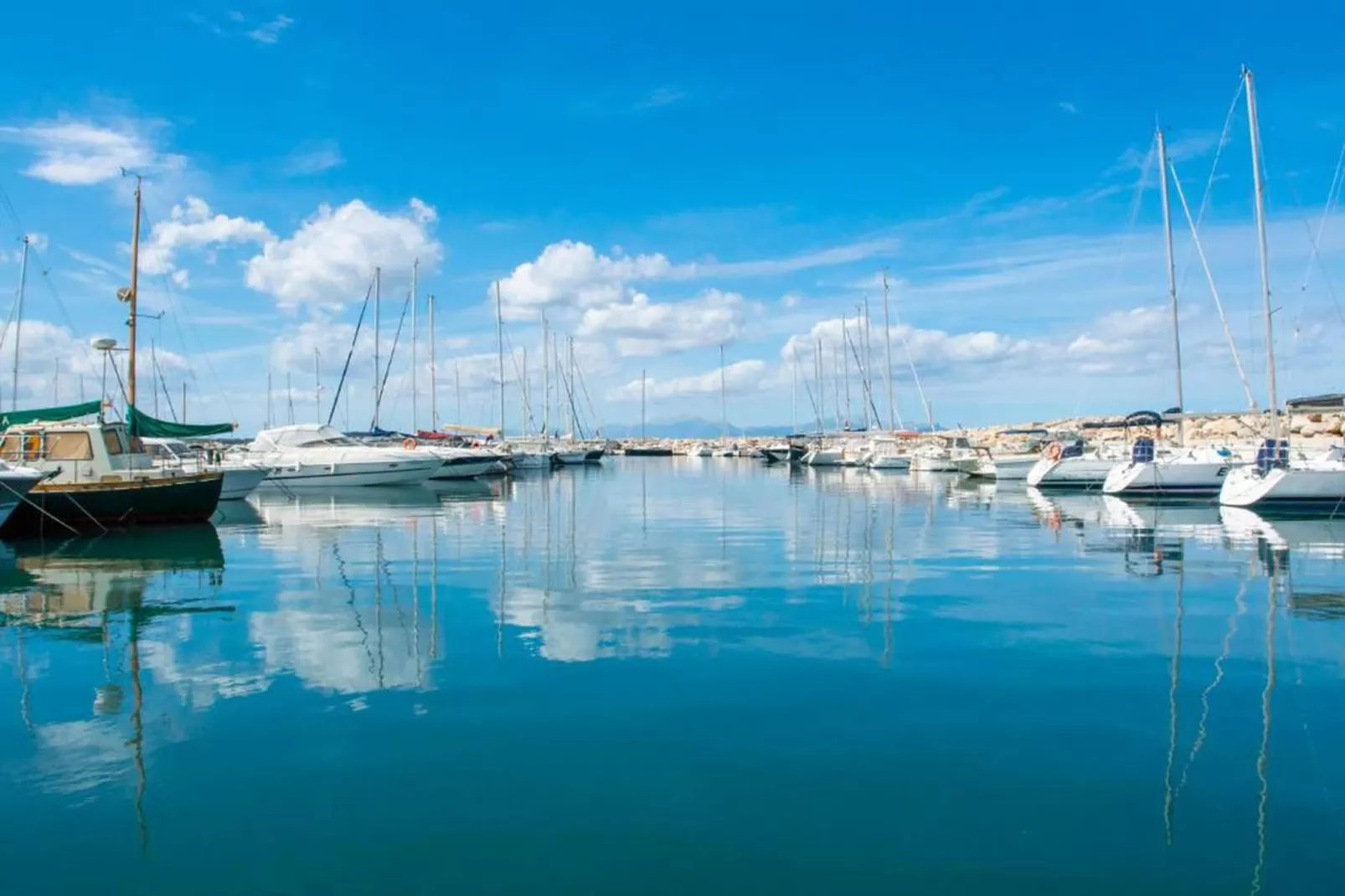Tres Pins-Areas within 20km in summer