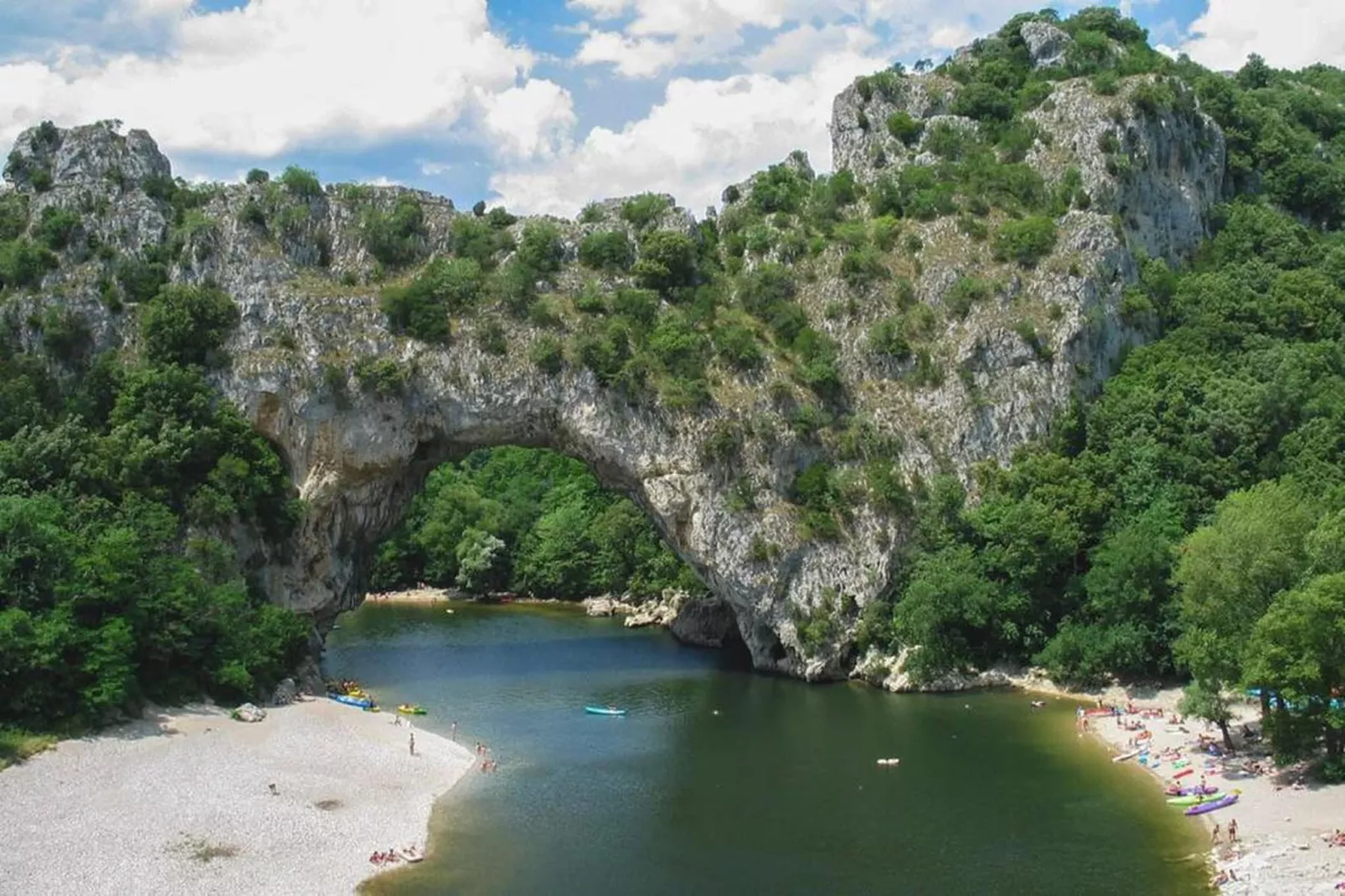 Les Sources de Manon 1-Areas within 20km in summer