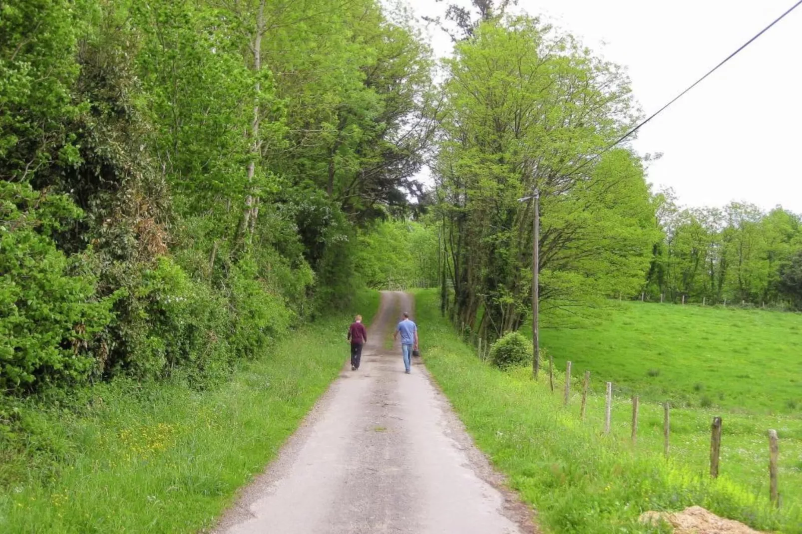 Le Castel-Zones été à 5 km
