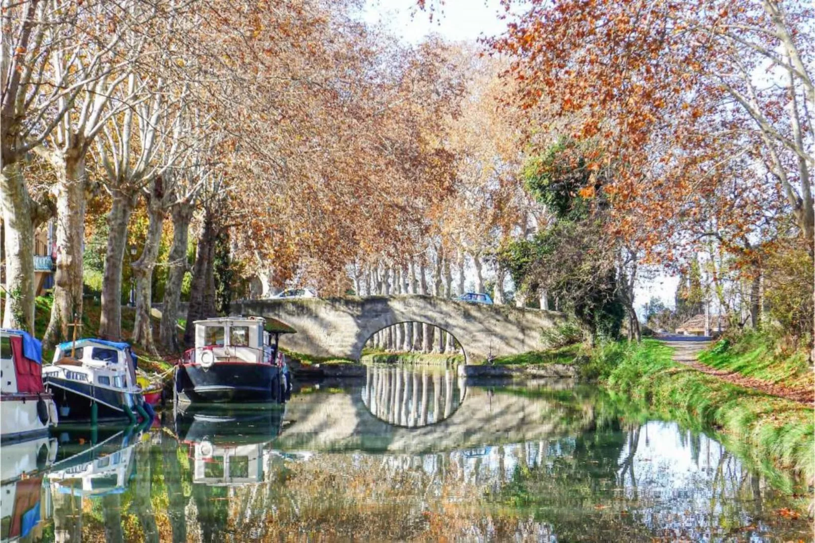 Domaine résidentiel de Plein Air La Pinède 2-Zones été à 20 km