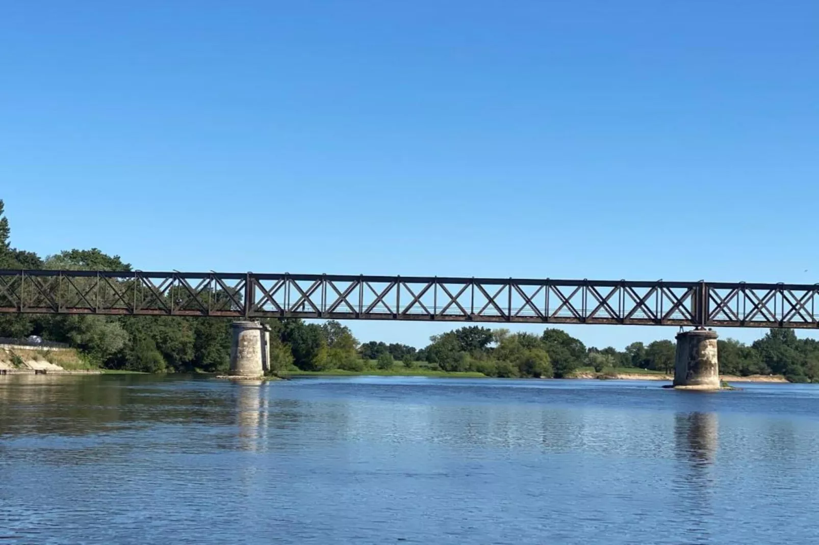 Maison de vacances Beaumont en Véron-Gebiete Sommer 20 km