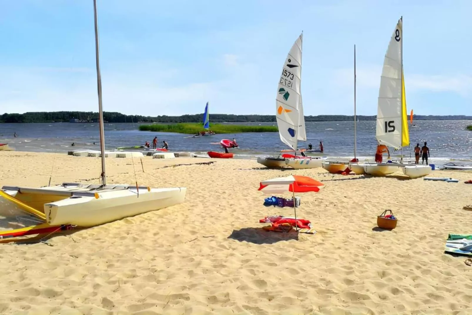 Le Domaine des Grands Lacs 1-Zones été à 5 km