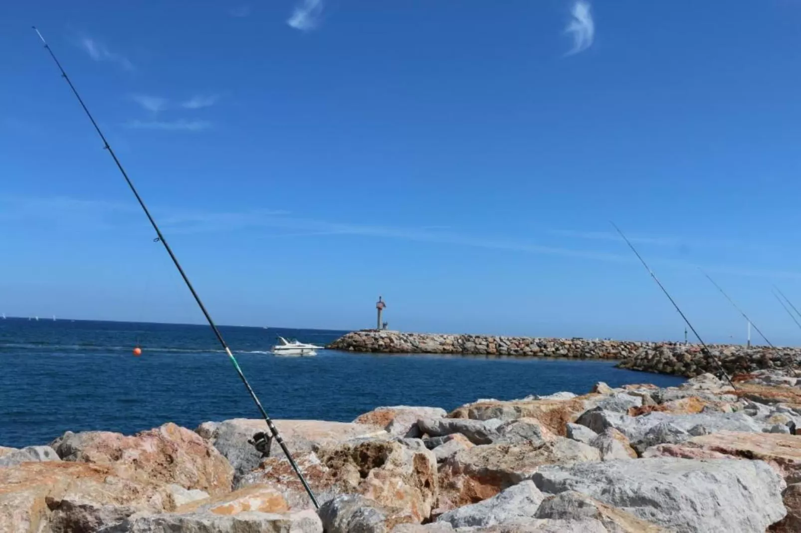 Pierres de Jade 3-Areas within 1km in summer