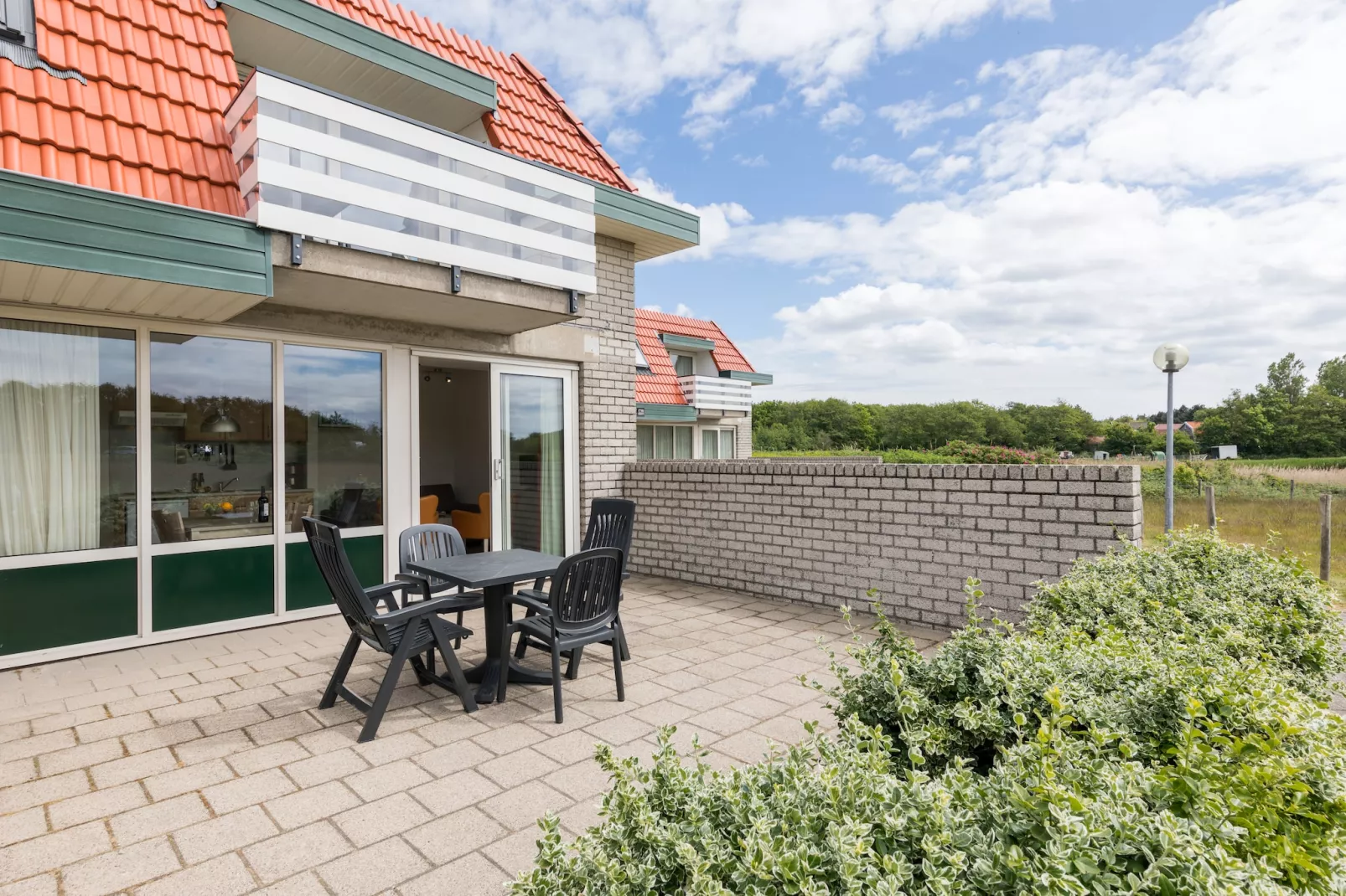 Bosch en Zee 3-Terrace balcony