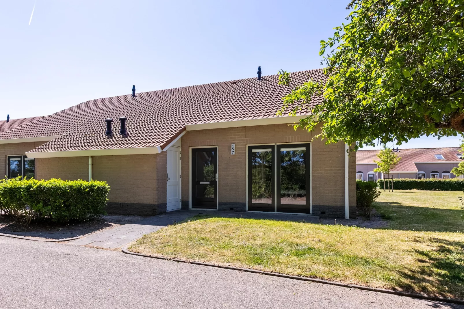 Vakantiepark de Soeten Haert 19-Außenbereich Sommer