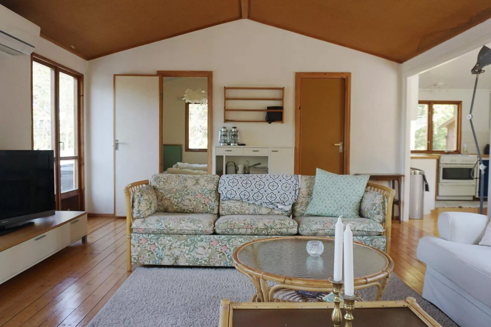 6 person holiday home in ÅKERSBERGA-By Traum-Indoor