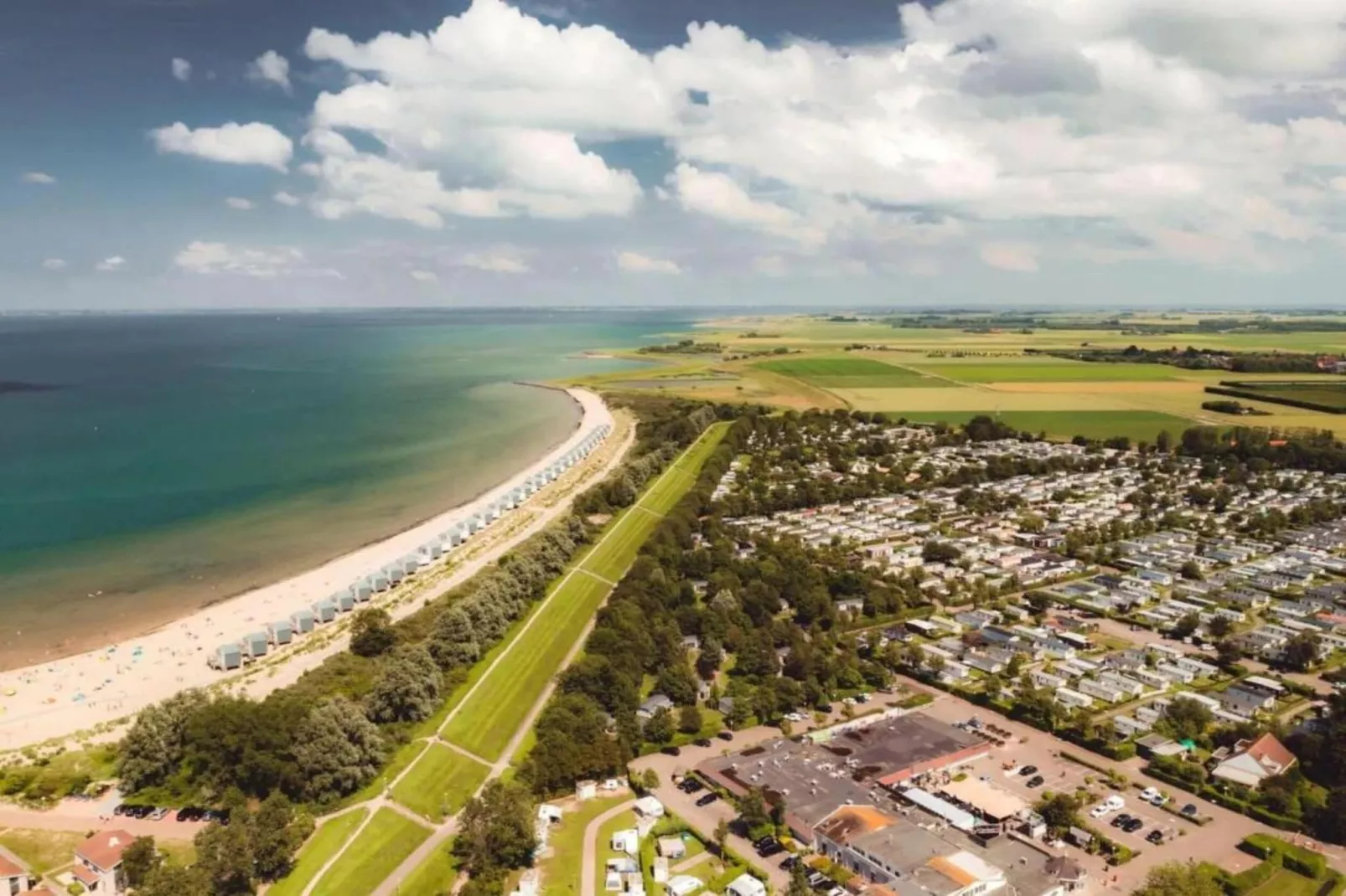 Veerse muze 7e-Zones d'été à 20 km