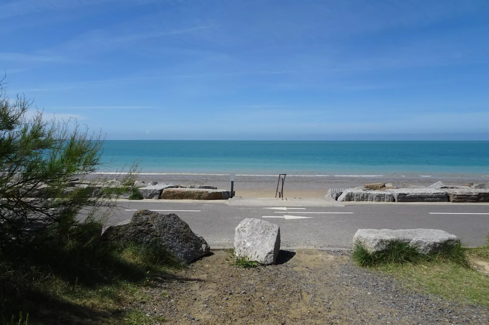 Semi-detached house Etretat-Areas within 1km in summer