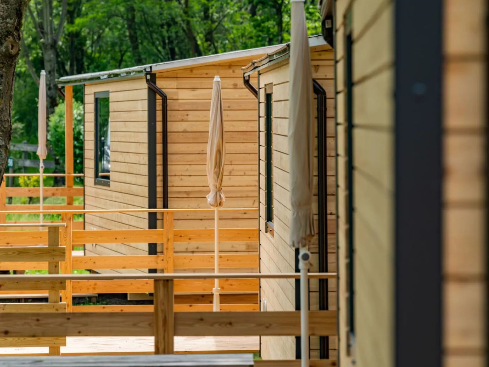 Wood Cube-Outside