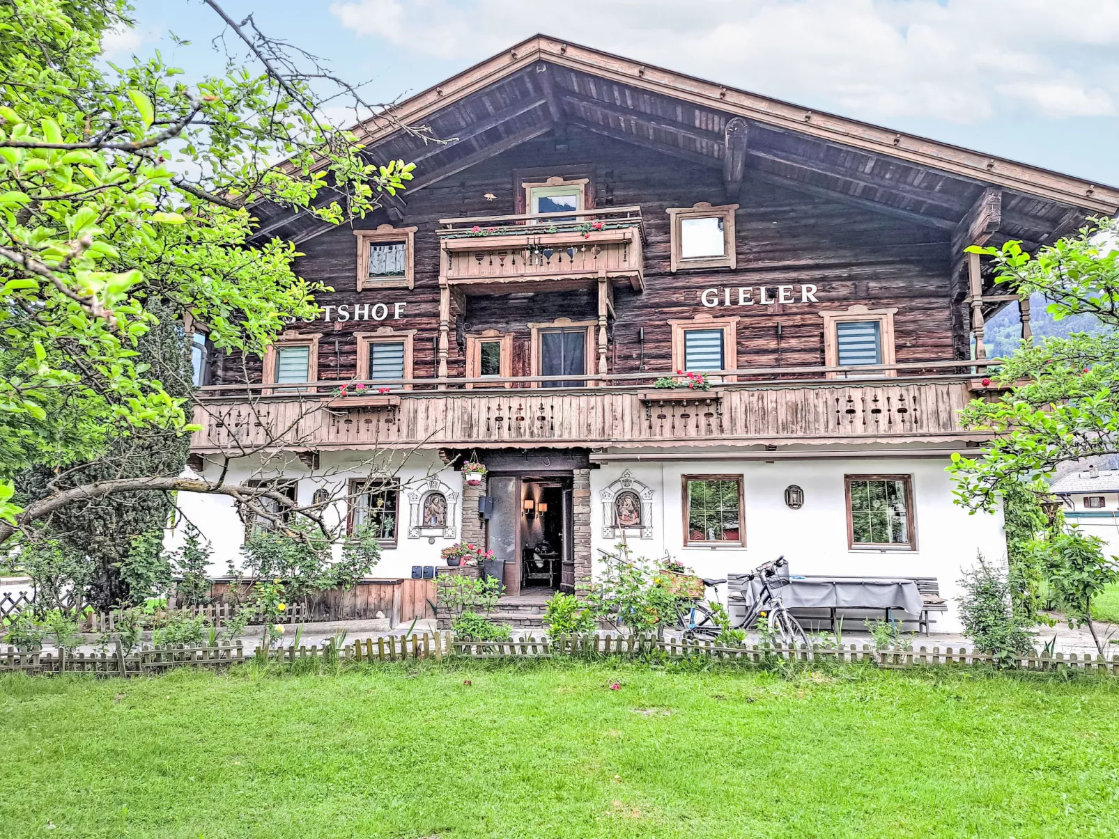Gielerhof-Outside