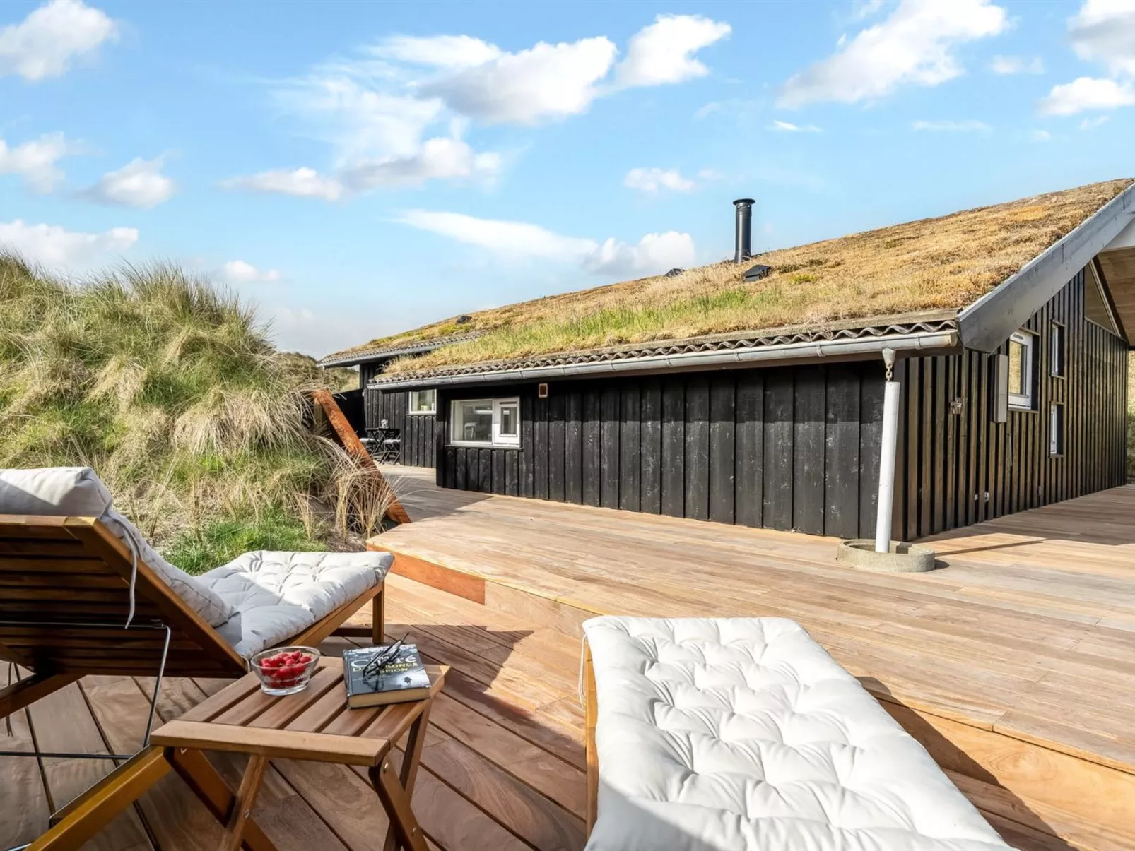 "Nielsigne" - 400m from the sea-Outside