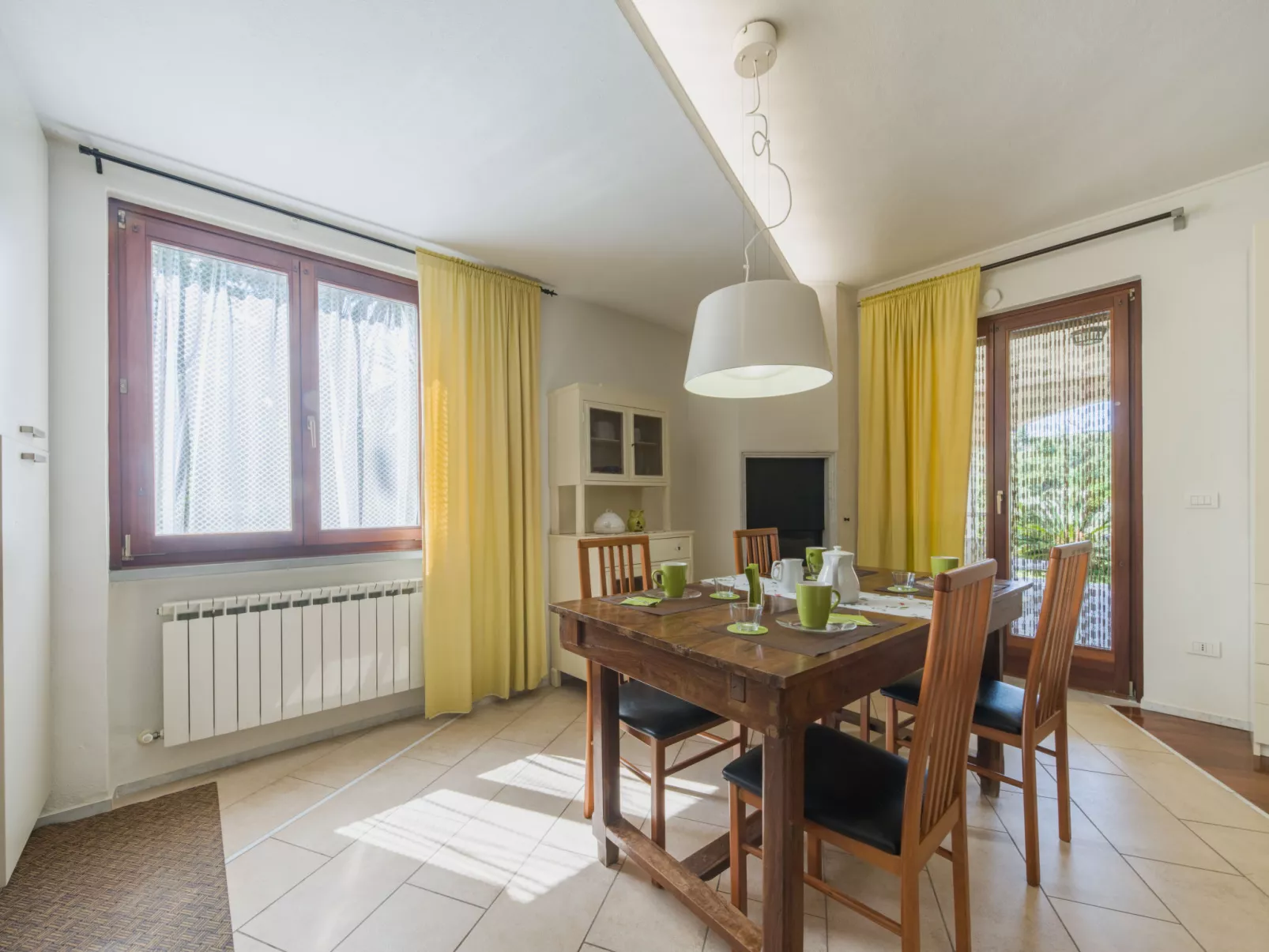 Casa Melograno-Dedans