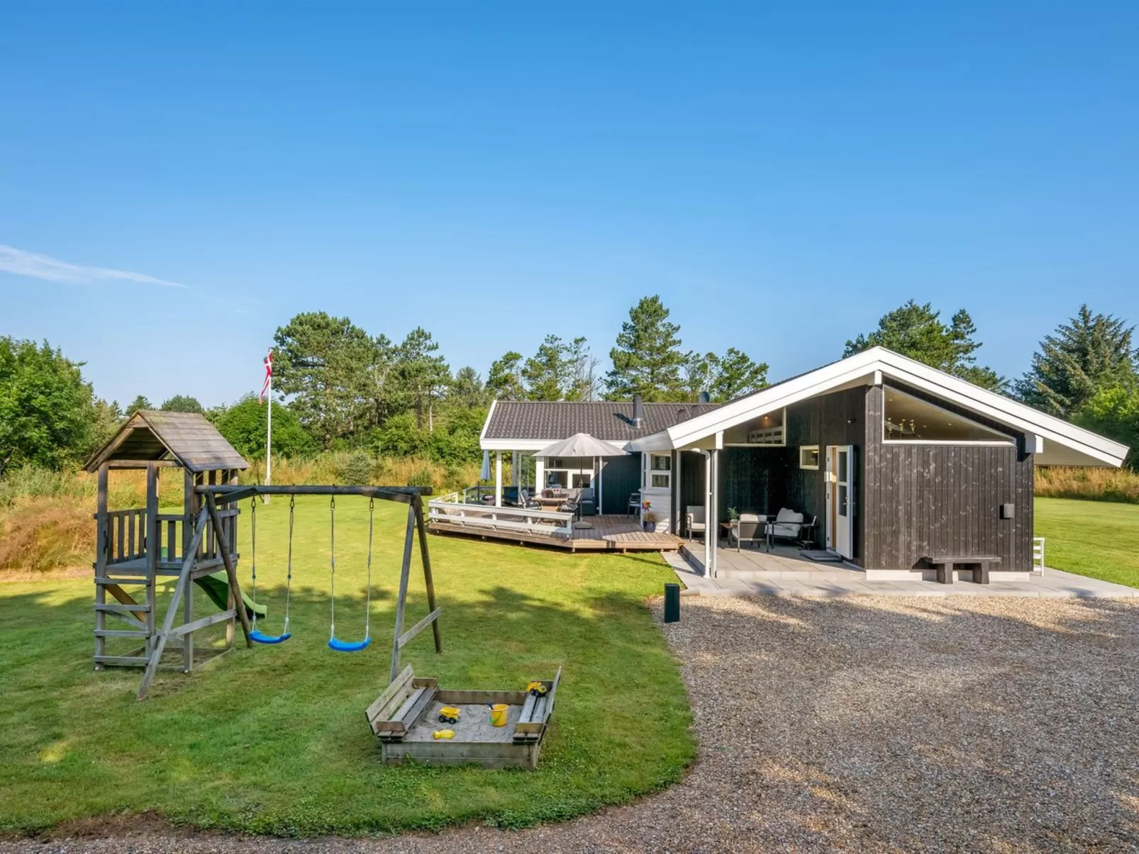 "Sviðandi" - 1.5km from the sea-Draußen