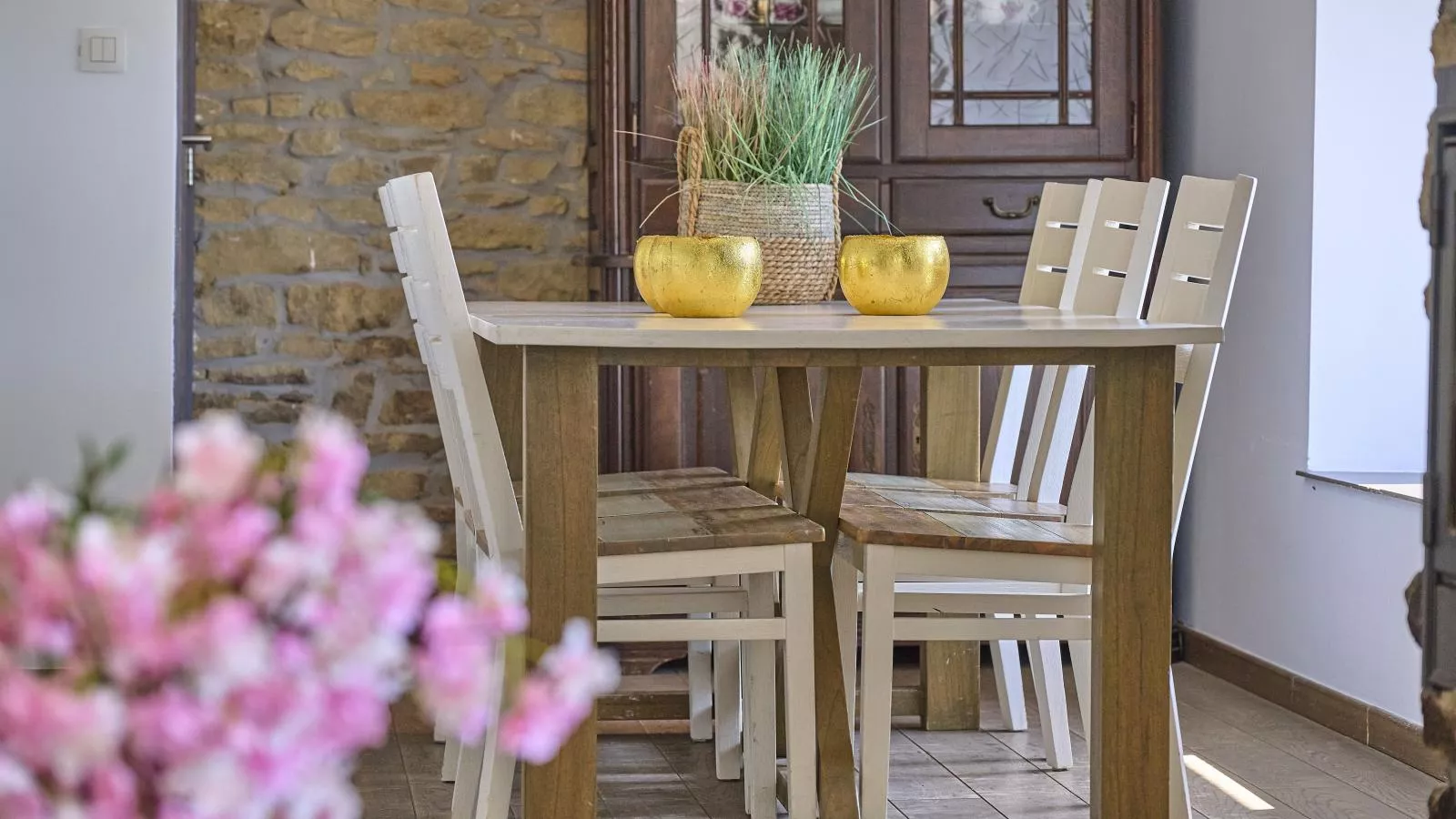 La Ferme-Salle à manger